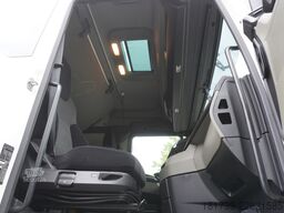 MAN TGX 26.470 6x2-4 / 30 tho. km!!! / Atlas