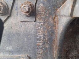 Mercedes-Benz Actros 3235