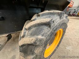 JCB 6 TST