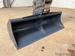 Hitachi ZX 65 USB-6 CLP