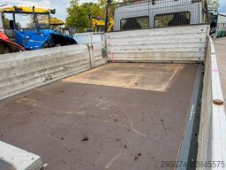 MERCEDES-BENZ 1224 Atego 4x2 Blatt-Luft Kran