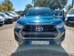 TOYOTA Hilux Double Cab Duty 4x4