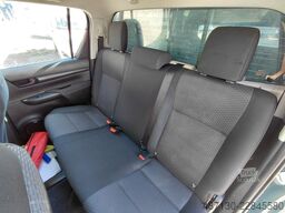 TOYOTA Hilux Double Cab Duty 4x4