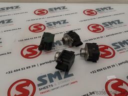 Mercedes Occ set van 4 magneetventielen AMG C63S Mercedes