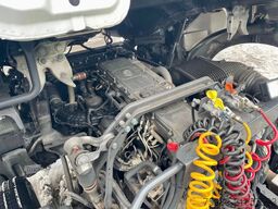 Mercedes-Benz Antos 1933  WDB96340310348103  origineel NL tre...