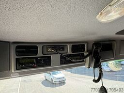 Mercedes-Benz Actros 1848K 3-S-Kipper Kran PK 20002 Fu