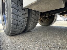 Mercedes-Benz Actros 1848K 3-S-Kipper Kran PK 20002 Fu