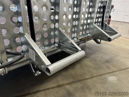 andere BAU-3 300/2 S 3T Maschinentransporter
