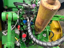 John Deere 8295 R / kein AdBlue / Rückfahreinrichtung