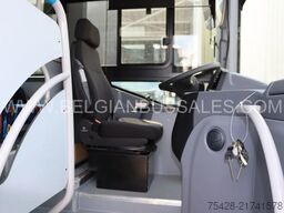 Iveco Crossway 13m Pop / Double middle door / Lift / ...