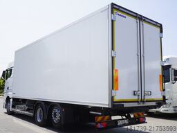 MAN TGX 26.470 / 2022 / Krone Refrigerator 4