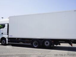MAN TGX 26.470 / 2022 / Krone Refrigerator 4