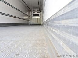 Schwarzmueller SPA 3/E  Carrier Vector 1950MT Bi-Temp. Liftachse