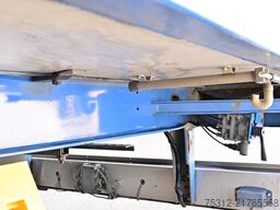 Schwarzmueller SPA 3/E  Carrier Vector 1950MT Bi-Temp. Liftachse