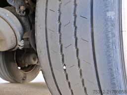 Schwarzmueller SPA 3/E  Carrier Vector 1950MT Bi-Temp. Liftachse