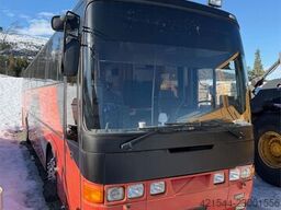 Volvo B10 B motorhome with 5+1 seats and sleeping space