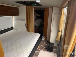 Volvo B10 B motorhome with 5+1 seats and sleeping space