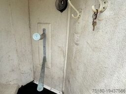 BÖCKMANN Classic 2 Pferdeanhänger Vollpoly 2t.