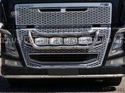VOLVO FH 16 Globetrotter 2-Tanks Euro 6