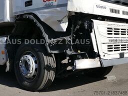 VOLVO FM 460 Kühlkoffer Unfall Getriebeschaden