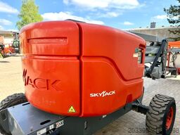 Skyjack SJ51AJ 4x4 Diesel / 17.5 Meter