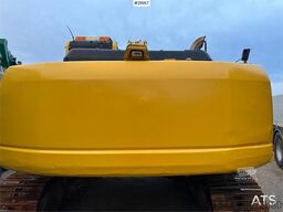 Komatsu PC240LC-8 Crawler Excavator w/ Digger Bucket.