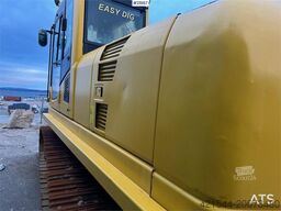 Komatsu PC240LC-8 Crawler Excavator w/ Digger Bucket.