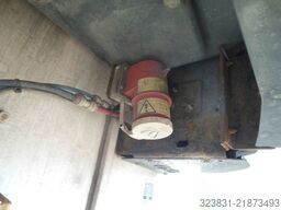 SCHMITZ CARGOBULL SKO 24, TRENNWAND,ZWEIFERDAMPFER,CARRIER MAXIMA