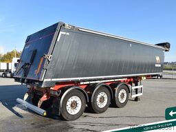 WIELTON 3-Achs Kipper 33m³ elektrisches Verdeck Alufelge
