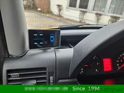 VOLKSWAGEN Crafter Kombi 35 mittel L2H1 Fensterbus Ahk.3,5t