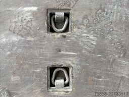 Wecon Plattform mittig+außen Zurringe verzinkt