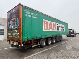 Kel-Berg Curtainsider / Planenauflieger / Gardin