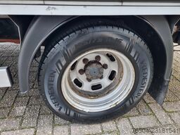 Iveco Daily 35C11 Bakwagen Laadklep 22m3 2.48 hoog