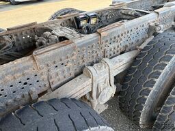 Mercedes-Benz Actros 3240 Arocs 8X4, 12 m3 RHD,Edbro Dumper f...