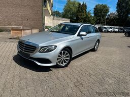 MERCEDES-BENZ E 220d T Automatik 143kw * LED * Navi * Kamera