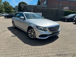 MERCEDES-BENZ E 220d T Automatik 143kw * LED * Navi * Kamera