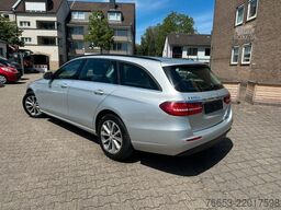 MERCEDES-BENZ E 220d T Automatik 143kw * LED * Navi * Kamera