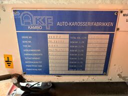 Mercedes-Benz Actros 1831 4x2 TANK 11000 l