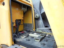 Volvo EW 180 C