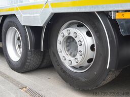 Mercedes-Benz Actros 2540 6×2 / 40 tho. km! / NEW body
