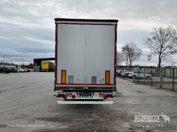 Schmitz Cargobull Curtainsider Standard Faltwandtür rechts