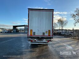 Schmitz Cargobull Curtainsider Standard Faltwandtür rechts