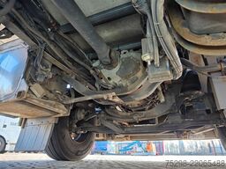 MERCEDES-BENZ Axor 1826 / Ldbw/Triple Verdampfer/ Carrier
