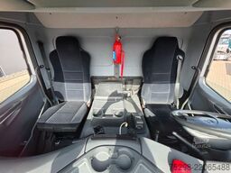 MERCEDES-BENZ Axor 1826 / Ldbw/Triple Verdampfer/ Carrier
