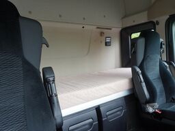 Mercedes-Benz Actros 2540 6×2 / 90 tho. km! / 18 EPAL