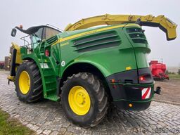 John Deere 8400i