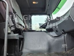 MERCEDES-BENZ Actros 1832 / 4X4 ALLRAD / E5 /Meiller/Kran Funk