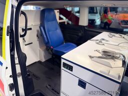 MERCEDES-BENZ Vito Tourer 119 CDI Pro 4MATIC NEF*NOTARZTEINSAT