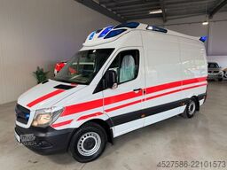 MERCEDES-BENZ Sprinter II Kasten 316 CDI*RTW*KTW*KRANKENWAGEN*