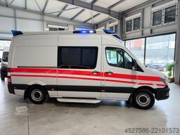 MERCEDES-BENZ Sprinter II Kasten 316 CDI*RTW*KTW*KRANKENWAGEN*